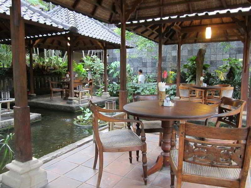 Hotel Puri Bambu Jimbaran Kültér fotó