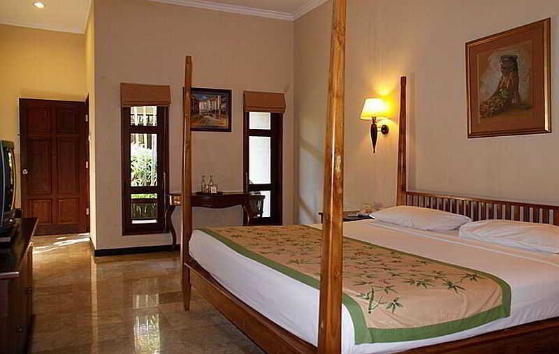 Hotel Puri Bambu Jimbaran Kültér fotó